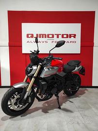 Qj Motor SRK 900 2025