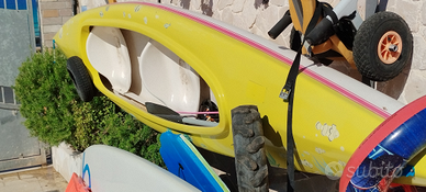 Canoa biposto in vetroresina più carrelino