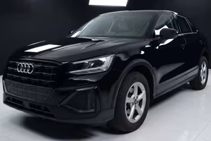 Audi Q2 35 TFSI Identity Black