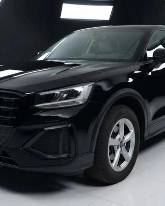Audi Q2 35 TFSI Identity Black