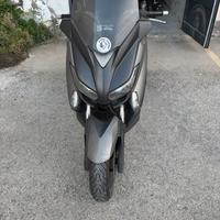 Yamaha X-max 2500