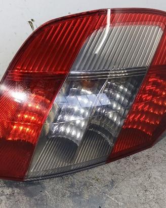 STOP FANALE POSTERIORE SINISTRO RENAULT Scenic Ser