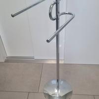 Porta asciugamani bagno da terra verticale doppio