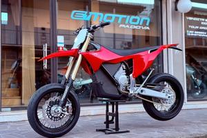 NEW Stark Varg SM Motard 100% Elettrica