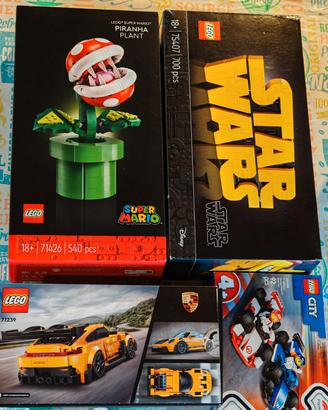 4 set lego, già montati