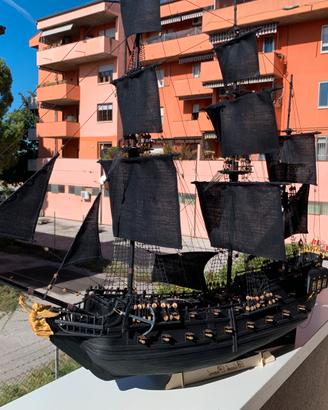 Veliero la Perla Nera la nave fantasma