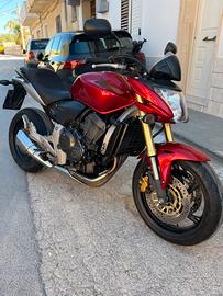 Honda hornet 600