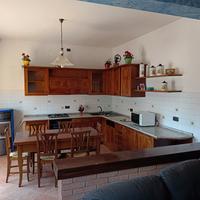 cucina arte povera in noce prezzo trattabile 