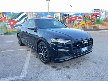 Audi Q8 SQ8 55 TFSI quattro tiptronic Sport