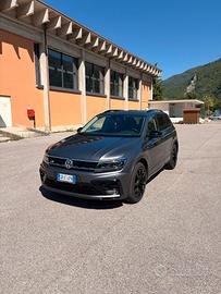 Volkswagen Tiguan 2.0 TDI R-line 4Motion - 150.000