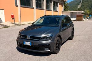 Volkswagen Tiguan 2.0 TDI R-line 4Motion - 150.000