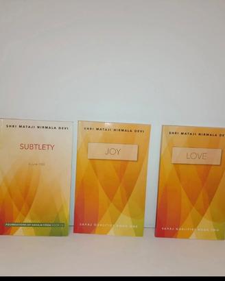 3 libri insegnamenti di Shri Mataji Nirmala Devi