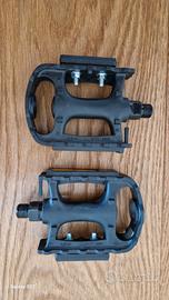 Pedali in Nylon Universali per Bici