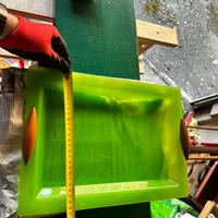 Vassoio in plastica e legno