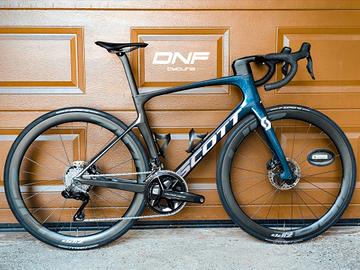 SCOTT FOIL RC PRO DURA-ACE Di2 🔵⚫