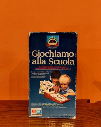 Gioco vintage Giochiamo alla scuola