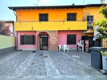 CASA SEMINDIPENDENTE A VIGEVANO
