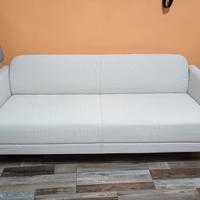 Divano 3 posti + 2 poltrone