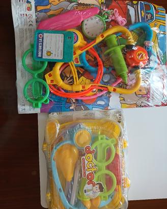 SET DI 2  GIOCHI  DEL DOTTORE DA BAMBINO, NUOVI. 