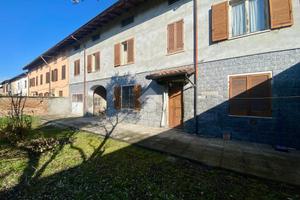 CASA SEMINDIPENDENTE A ALZANO SCRIVIA