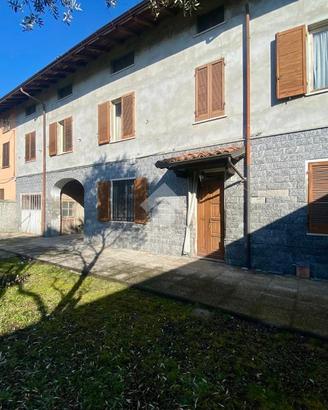 CASA SEMINDIPENDENTE A ALZANO SCRIVIA