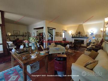 Casa, Castellana Sicula.