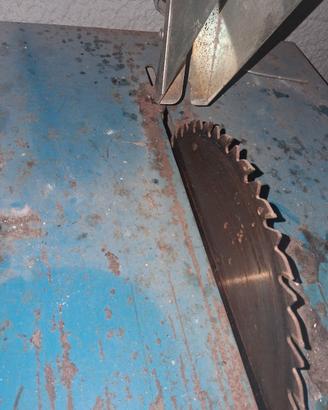circolare 220 v.420euro trattabili