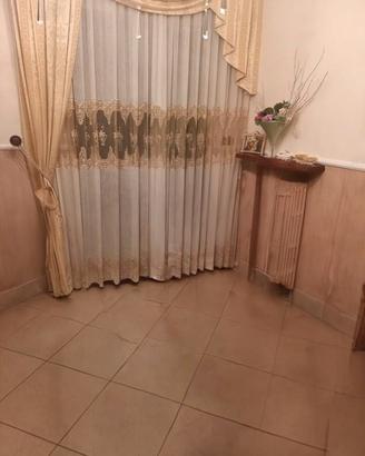 tenda completa di carrelli