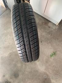 COPPIA PNEUMATICI 175/65R15 DUNLOP NUOVE