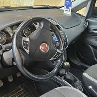 Auto fiat punto evo