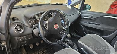 Auto fiat punto evo