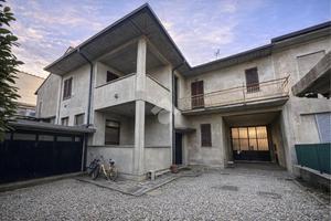 BIFAMILIARE A BOVISIO-MASCIAGO