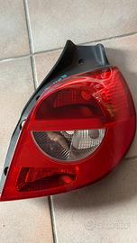 Fanale posteriore destro Renault Clio 3 2005-2009