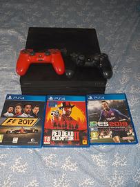 PlayStation 4 pro, 2 controller, 3 giochi 