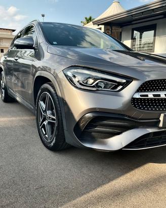 Mercedes-benz GLA 200 d Automatic Premium allestim