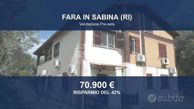 Immobile in asta di 109 m² con più di 5 locali a F