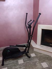 cyclette ellittica marca domyos essential 3