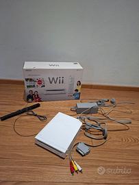 Nintendo Wii + 13 giochi + accessori e scatola