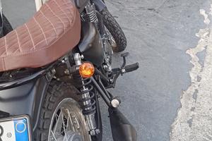 Moto mash 400