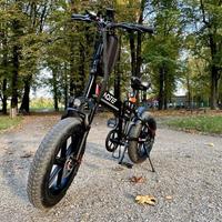 BICI ELETTRICA PIEGHEVOLE LAOTIE 