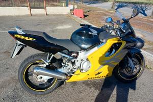  CBR 600F sport 
