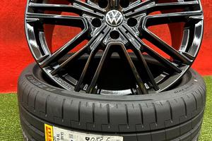 Cerchi VW Golf GTI GTD R Estive Pirelli 235 35 19
