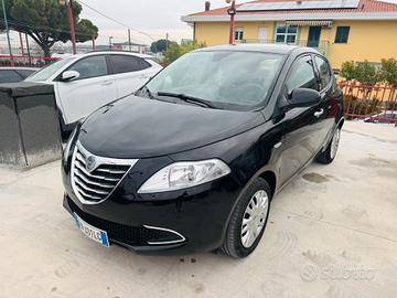 Lancia Ypsilon 1.3 MJT 16V 95 CV 5 porte S&S Gold