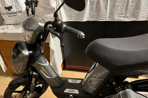 Motorino/bicicletta elettrica