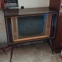 mobile TV anni 60