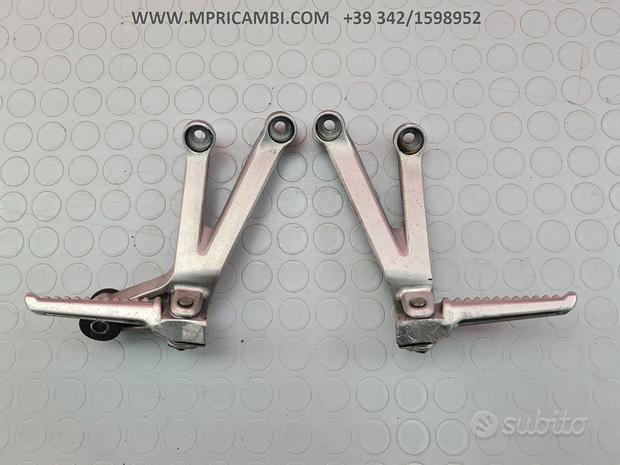 Subito PEDANE PASSEGGERO HONDA CBR 954 2002 2003
