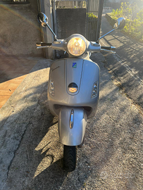Vespa Piaggio Super 250 cc anno 2005