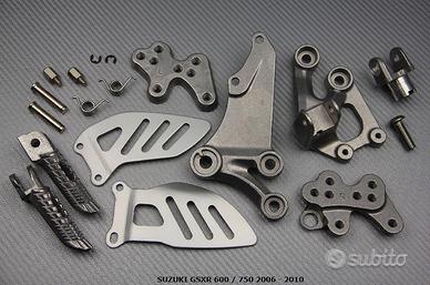 Supporto pedana Anteriore SUZUKI GSXR 600 / 750