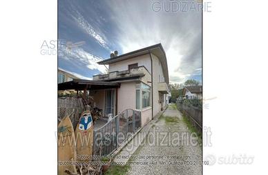 Appartamento Viareggio [A4356706]