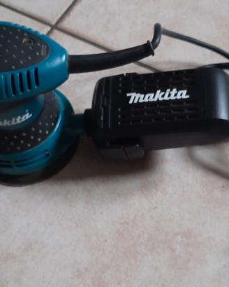 levigatrice orbitale makita 